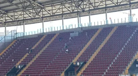 Stadyum Koltuk Boyama Uygulaması